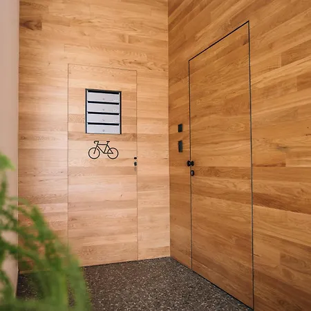 Апартаменты Postcard Country